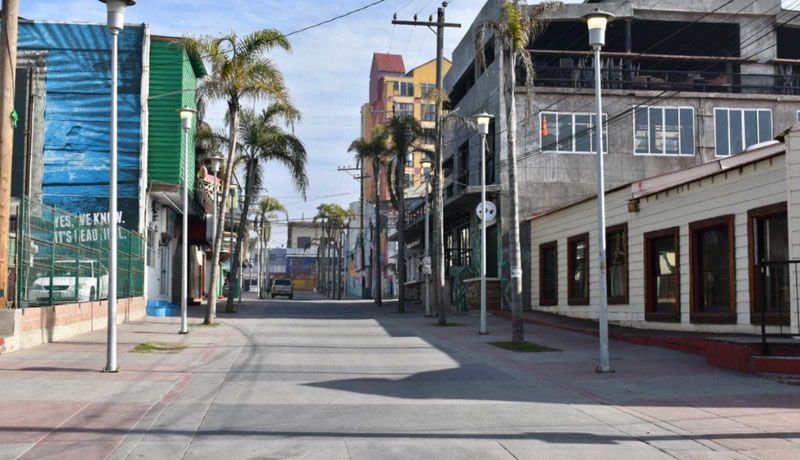 Cierran bares y sobre ruedas en Rosarito