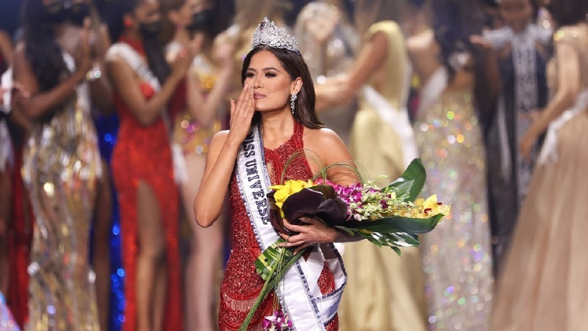 Mexicana gana corona de Miss Universo