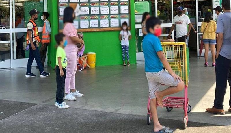 Niños no deben de quedarse fuera de los supermercado: Secretaría de Salud