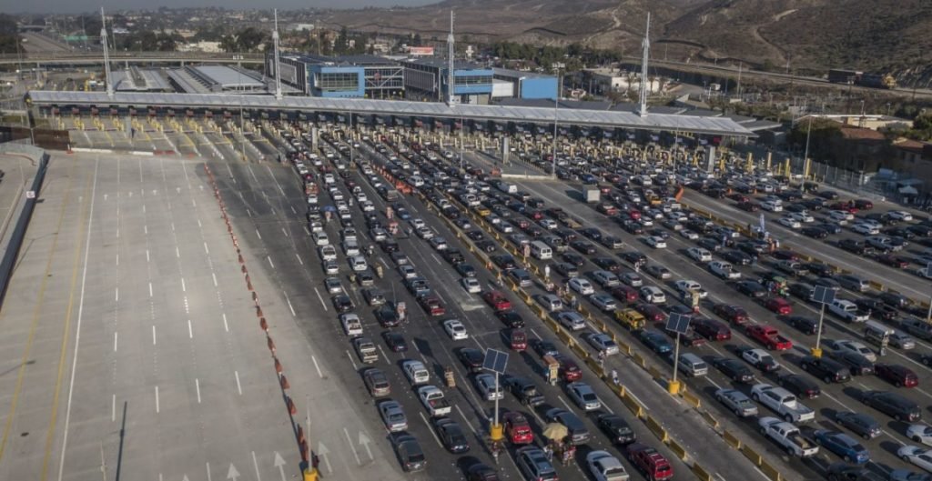 EU reabrirá frontera terrestre con México a viajes no esenciales en noviembre