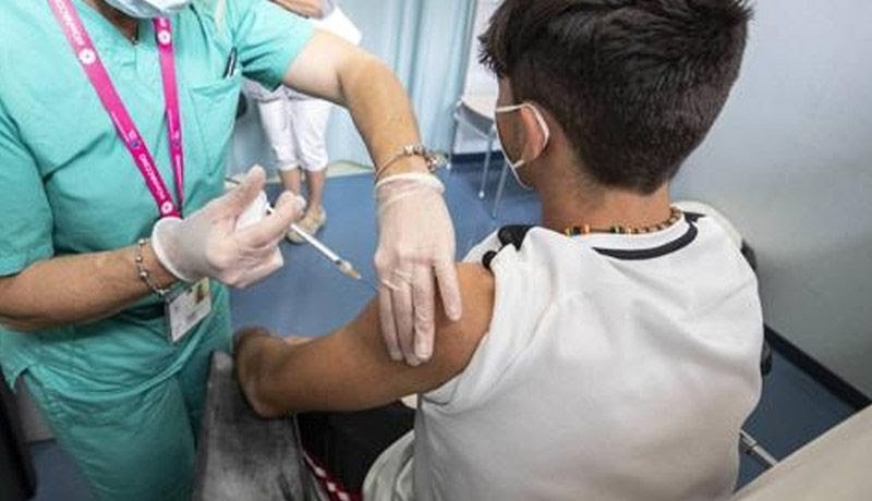 Vacunarán a adolescentes de 15 a 17 en BC: Ruiz Uribe