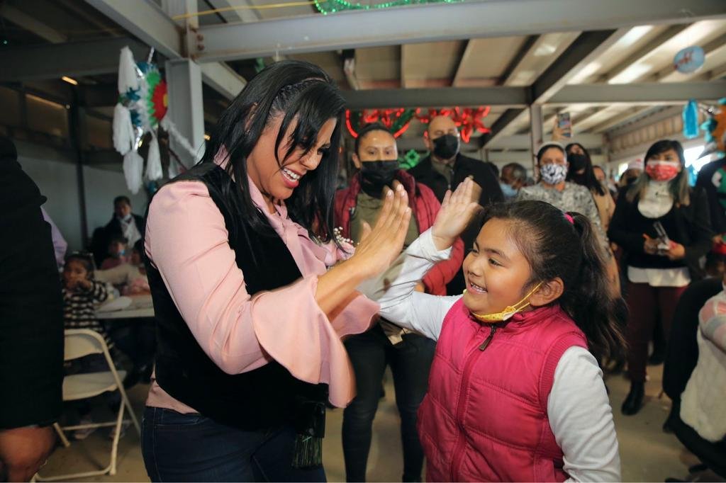 Llevan celebración navideña en delegación Sánchez Taboada