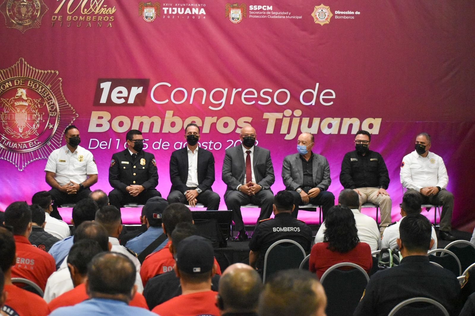 Primer Congreso de Bomberos Tijuana recibe a más de 500 traga humos de diferentes países