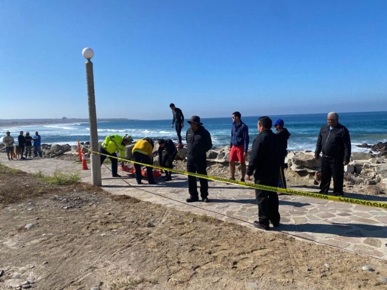 Localizan a 1 de lo 2 menores desaparecidos en el mar