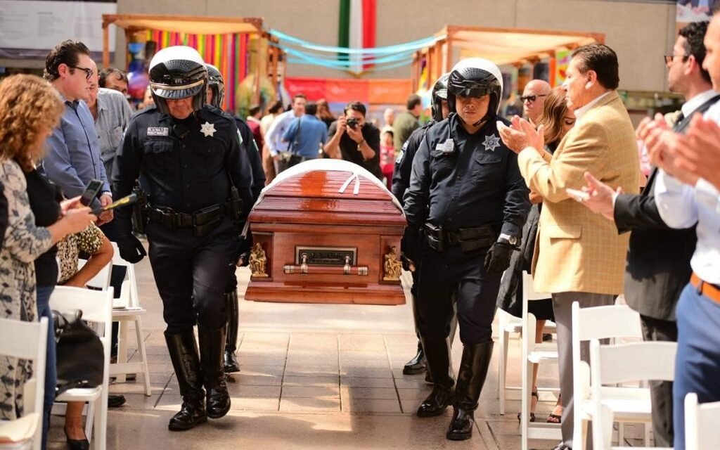 Dan el último adiós a René Treviño Arredondo, alcalde del XI Ayuntamiento de Tijuana