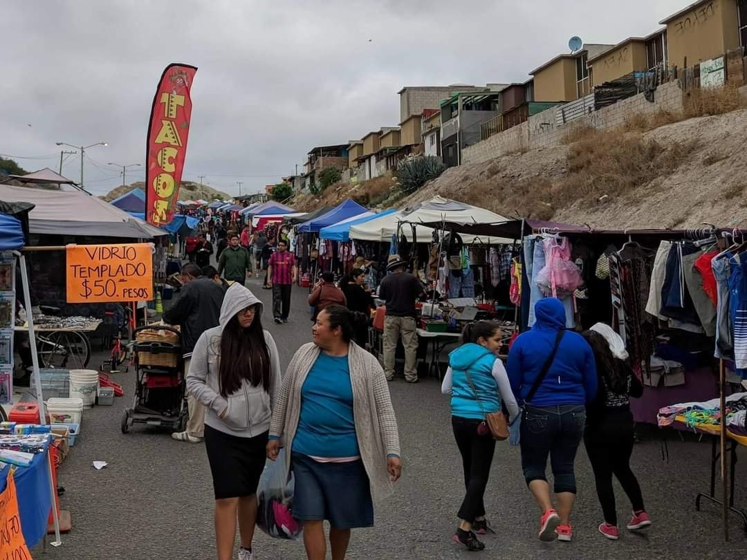 Inicia enero revalidando permisos para comercio ambulante y mercados sobreruedas