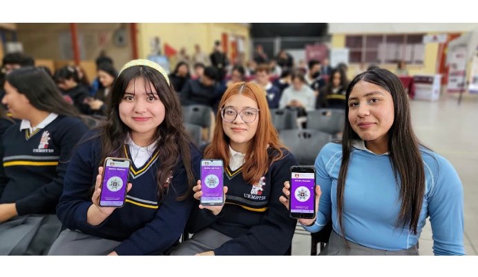 JÓVENES DE PREPARATORIA SE EDUCAN PARA MANTENER UNA VIDA LIBRE DE VIOLENCIA