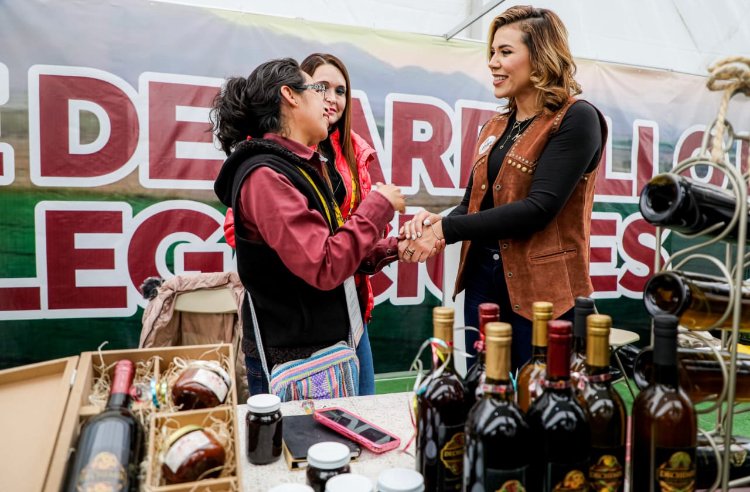 Mujeres emprendedoras de BC obtienen apoyos