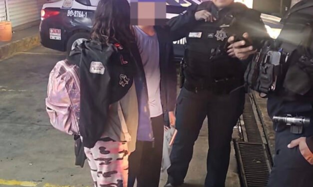 POLICÍA MUNICIPAL RESCATA A DOS MENORES QUE ESCAPARON DE UNA CASA HOGAR