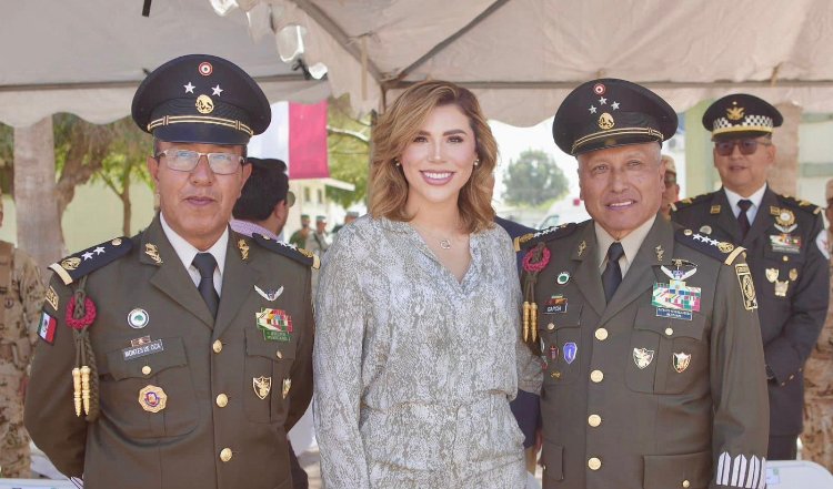 DAN BIENVENIDA  A NUEVO COMANDANTE INTERINO DE LA SEGUNDA REGIÓN MILITAR JOSÉ ROBERTO FLORES