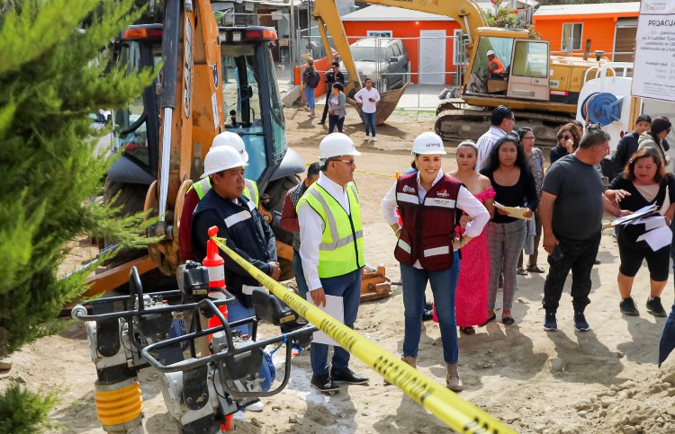 SUPERVISA GOBERNADORA AVANCE DE OBRA PARA LLEVAR AGUA POTABLE EN COLONIA EL MONTE