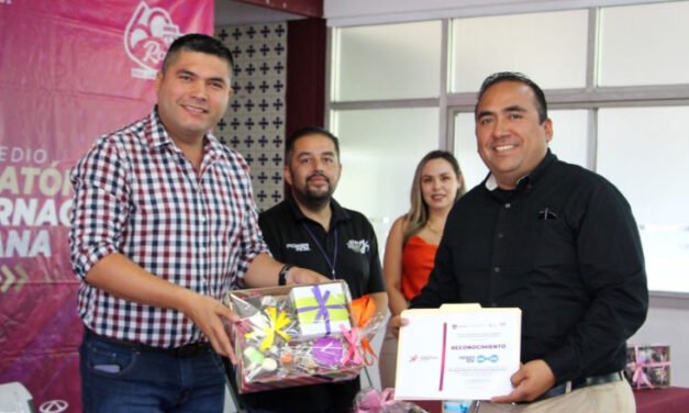 OTORGA IMDET RECONOCIMIENTOS A PATROCINADORES DE 29 MEDIO MARATÓN INTERNACIONAL DE TIJUANA