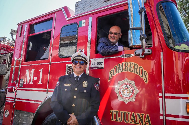 Celebran Bomberos de Tijuana más de 100 años de servicio