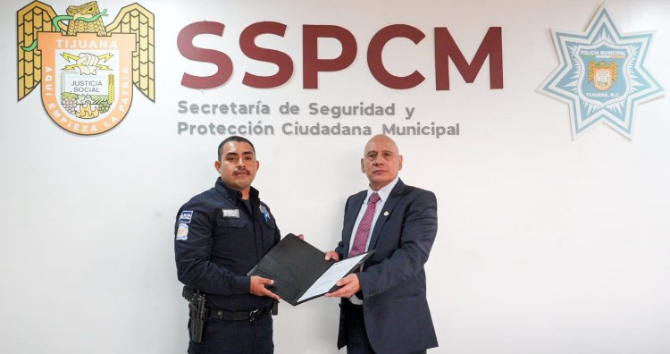 PRESENTAN A DIRECTOR GENERAL DE POLICÍA Y TRÁNSITO MUNICIPAL