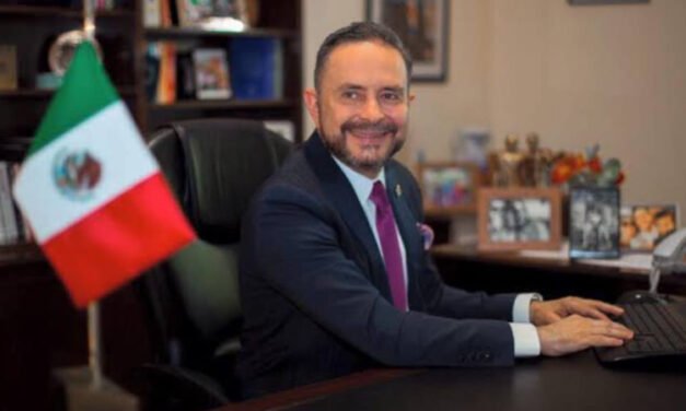 PRESENTA CASTRO TRENTI PROPUESTA PARA AYUDAR A PRODUCTORES DE CALZADO Y COMERCIANTES MEXICANOS