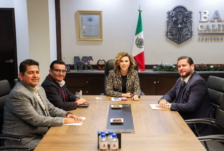 SOSTIENE ALCALDE DE TIJUANA REUNIÓN CON LA GOBERNADORA DEL ESTADO