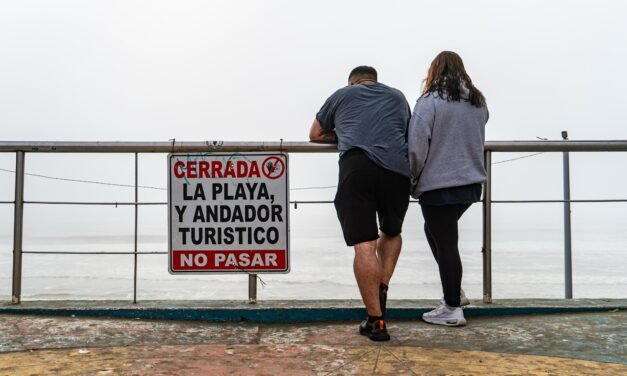 Recomienda Gobierno Municipal evitar el ingreso a las playas de Tijuana ante la mala calidad del agua