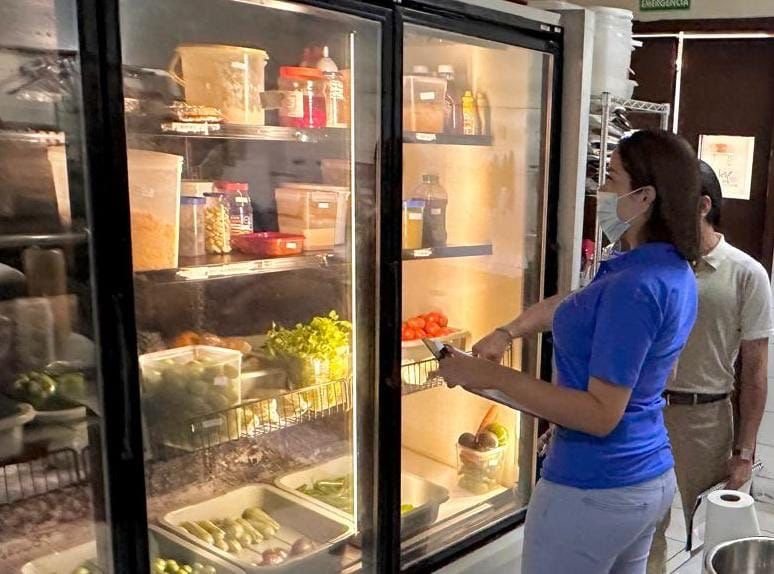COEPRIS BC EMITE RECOMENDACIONES A ESTABLECIMIENTOS PARA PRESERVAR ALIMENTOS EN TEMPORADA DE VERANO