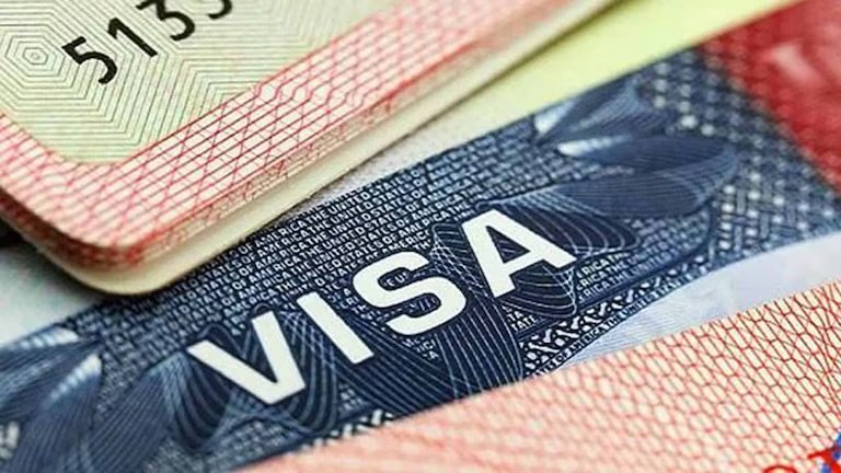 Estados Unidos endurece su política migratoria y suspende visas a varios países