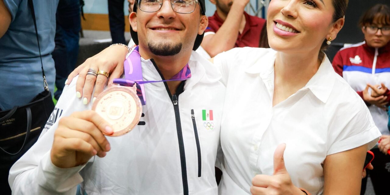 RECONOCE GOBERNADORA MARINA DEL PILAR EXCELENCIA DEPORTIVA DE MEDALLISTAS DE BC EN OLIMPIADA NACIONAL Y PANAMERICANOS JUNIOR