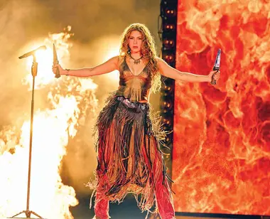 Shakira aúllla con Tijuana