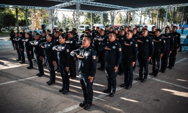 Toman protesta 53 nuevos elementos que se integran a la Policía Municipal de Tijuana