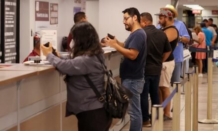 FITCH RAITINGS ELEVA LA CALIFICACIÓN DE BC A A-(MEX) PERSPECTIVA POSITIVA