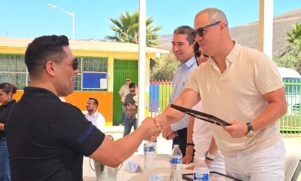 Beneficia Fundación Fuente de Sabiduría a 1,500 estudiantes de Ensenada