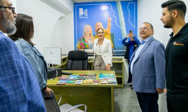 INAUGURA TURISMO MÓDULO DE ATENCIÓN EN CANACO TIJUANA