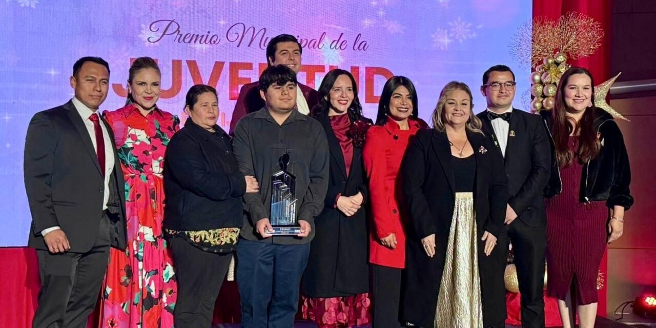 Entregan el Premio Municipal de la Juventud a talentos tijuanenses destacados