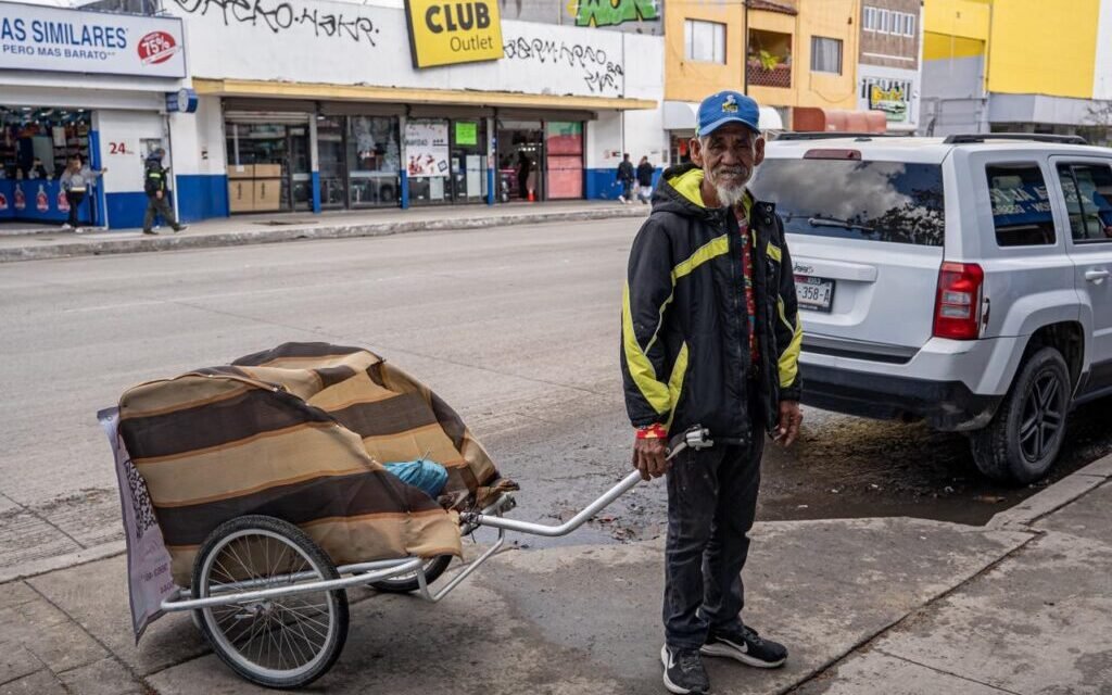 Don Rafa correrá de Tijuana a Cancún para ayudar a una niña a que recupere su movilidad