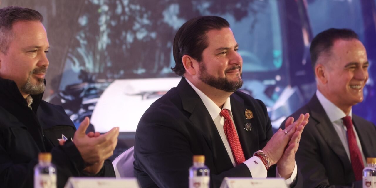 Conmemora Ismael Burgueño el Día Internacional del Policía