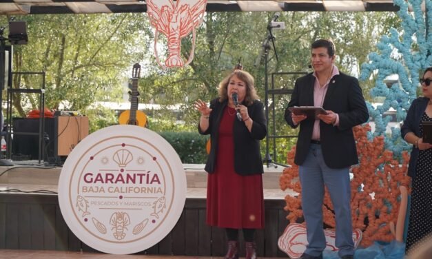 PRESENTAN RECETARIO SOBRE COCINA DE LA BAJA
