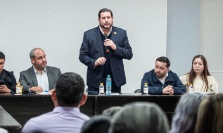 Atiende Ismael Burgueño a representantes de agrupaciones de policías municipales