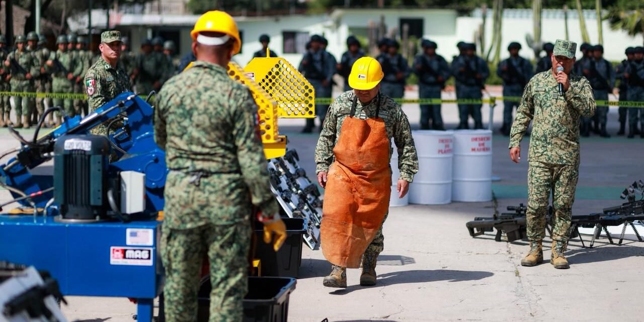 DESTRUYEN EN BAJA CALIFORNIA MÁS DE 1 MIL 700 ARMAS DECOMISADAS PARA FORTALECER LA PAZ
