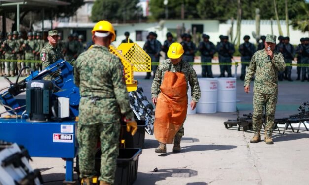 DESTRUYEN EN BAJA CALIFORNIA MÁS DE 1 MIL 700 ARMAS DECOMISADAS PARA FORTALECER LA PAZ