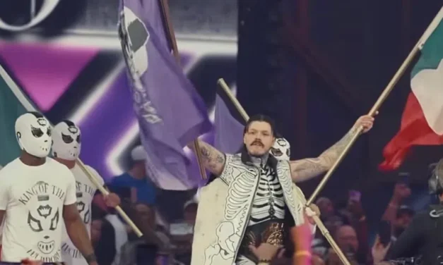 Dominik Mysterio lleva el Megacampeonato de AAA: momento histórico para WWE