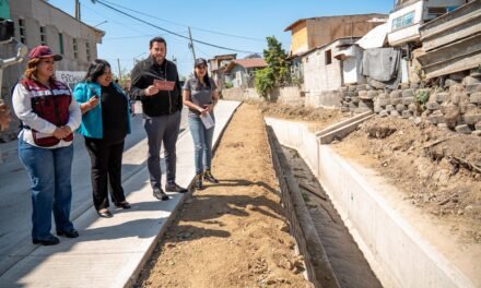 Inaugura Ismael Burgueño obra de drenaje pluvial en la colonia Valle Verde