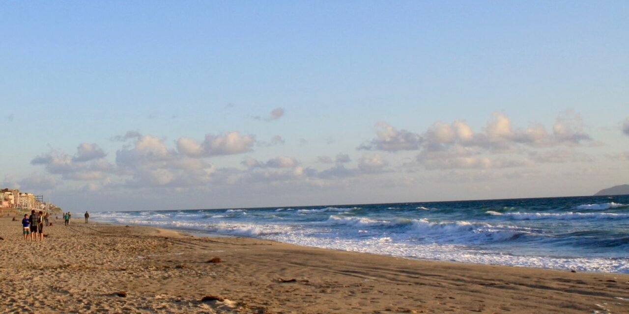 INVITA SECRETARÍA DE MEDIO AMBIENTE A PARTICIPAR EN LA LIMPIEZA Y CONSERVACIÓN DE PLAYAS Y COSTAS