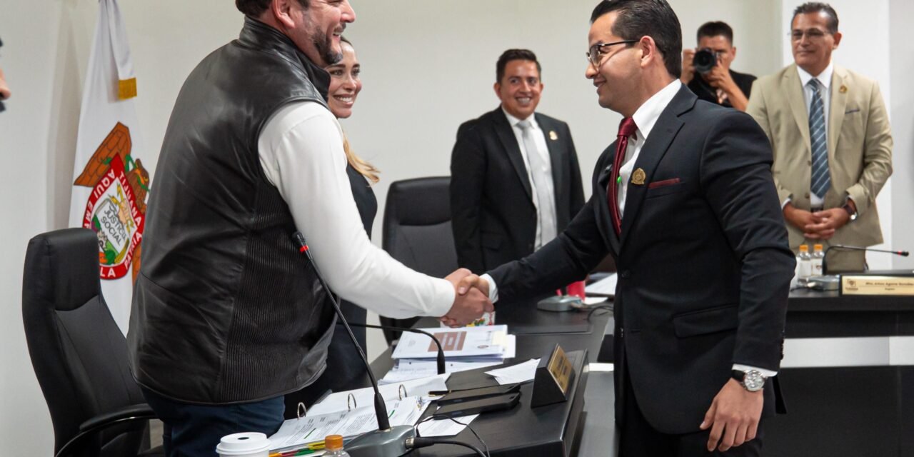 Aprueba Cabildo de Tijuana licencia temporal al presidente municipal Ismael Burgueño Ruiz