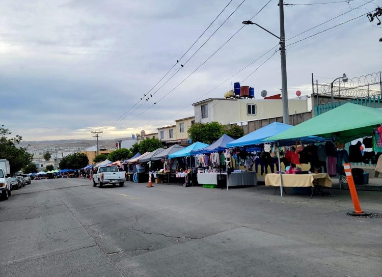 Reubica Gobierno Municipal mercado sobre ruedas de Paseo Banderas a Quinta del Cedro en Santa Fe de manera temporal