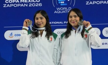 Lía y Mía Cueva conquistan el oro en la Copa México de Clavados