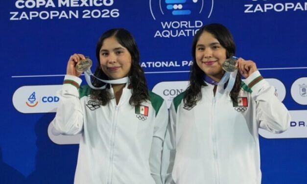 Lía y Mía Cueva conquistan el oro en la Copa México de Clavados