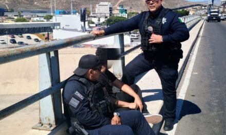 Rescata Policía Municipal apoyo a persona en crisis emocional en la zona de El Chaparral