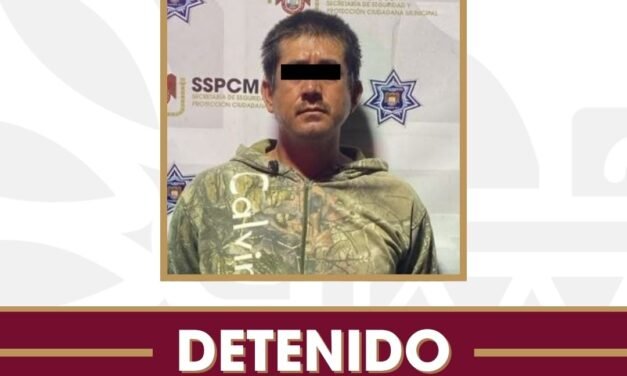 Aseguran agentes municipales a individuo por presunta violencia contra la mujer y lesiones en Urbi Villa del Prado