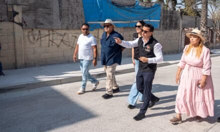 Supervisa alcalde Abdiel Gutiérrez obra de pavimentación en el Ejido Francisco Villa
