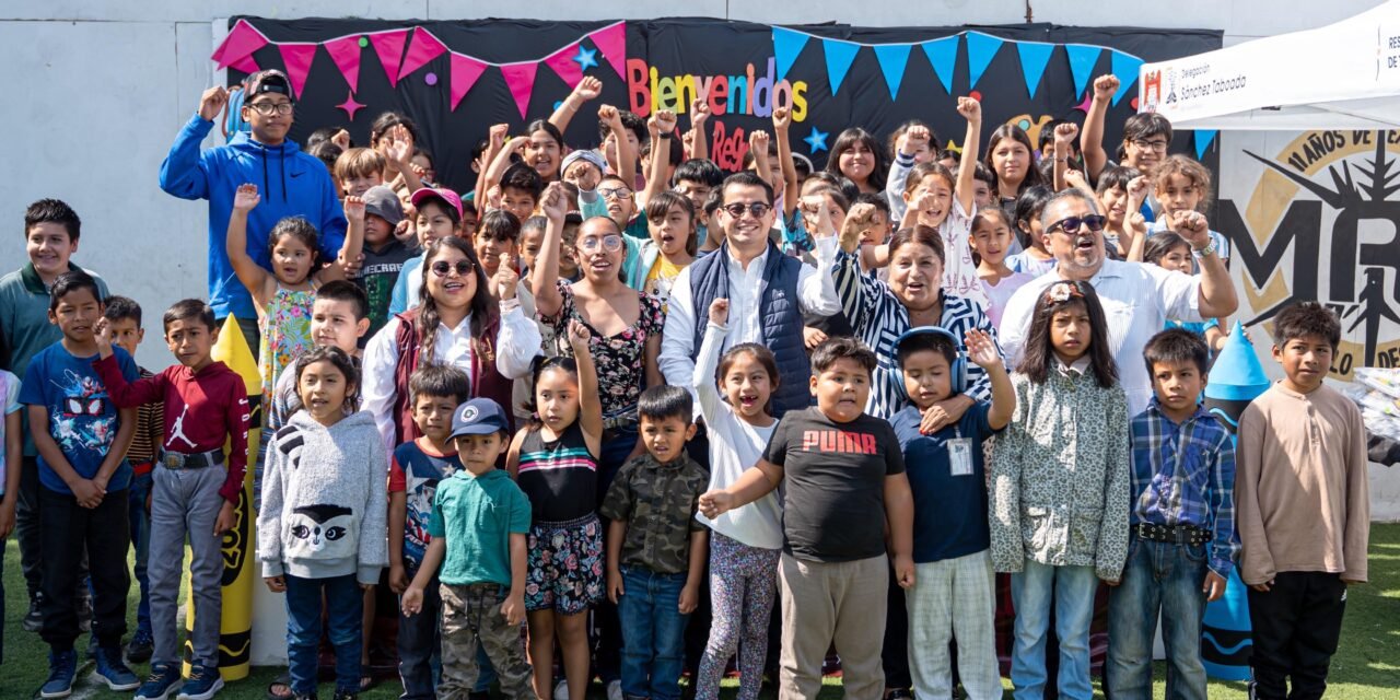 Entrega Abdiel Gutiérrez Coronado 350 paquetes escolares a niñas y niños de las delegaciones Sánchez Taboada y La Mesa