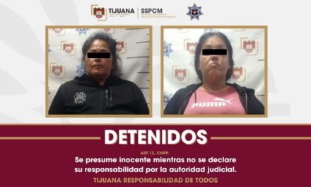 Detiene Policía Municipal a dos mujeres por presunta colocación de mantas con amenazas y abandono de restos de animales
