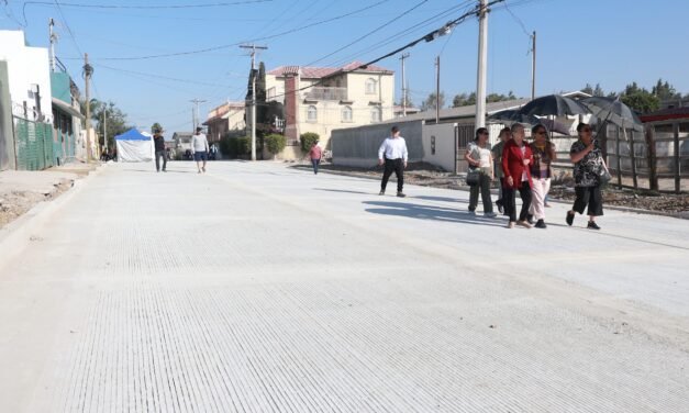 Mejora XXV Ayuntamiento de Tijuana vialidades del Ejido Francisco Villa con obras de pavimentación con concreto hidráulico
