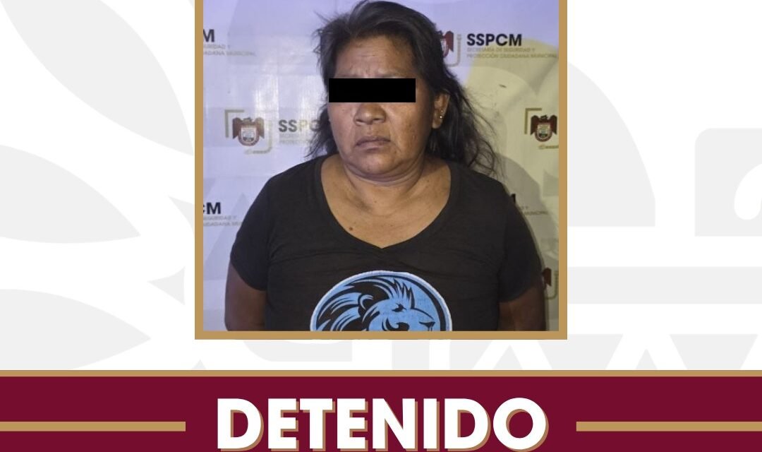 Capturan policías municipales a mujer señalada por presunta privación ilegal de la libertad y aseguran arma larga